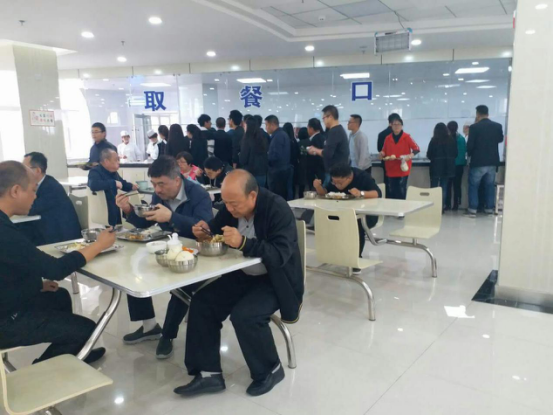 天水總部經(jīng)濟城職工食堂正式開業(yè)
