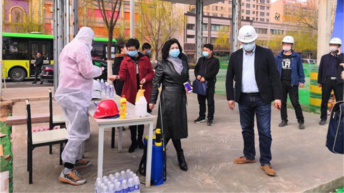 臨夏市縣級領(lǐng)導(dǎo)、工商聯(lián)主席一行調(diào)研百酈天香項目