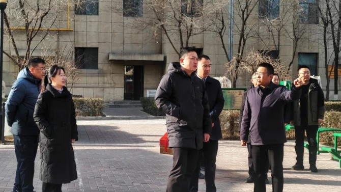 寒冬送暖顯真情 心系物業(yè)守一線——置業(yè)公司開展一線職工慰問(wèn)活動(dòng)